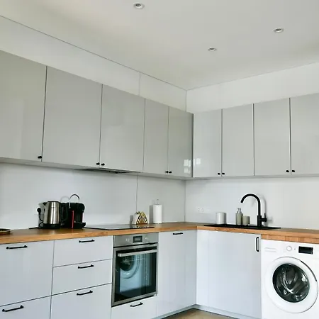 Stunning New Flat In Old Town Of Apartament *